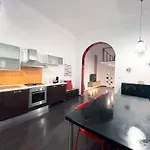Hope Lighthouse Apartment *